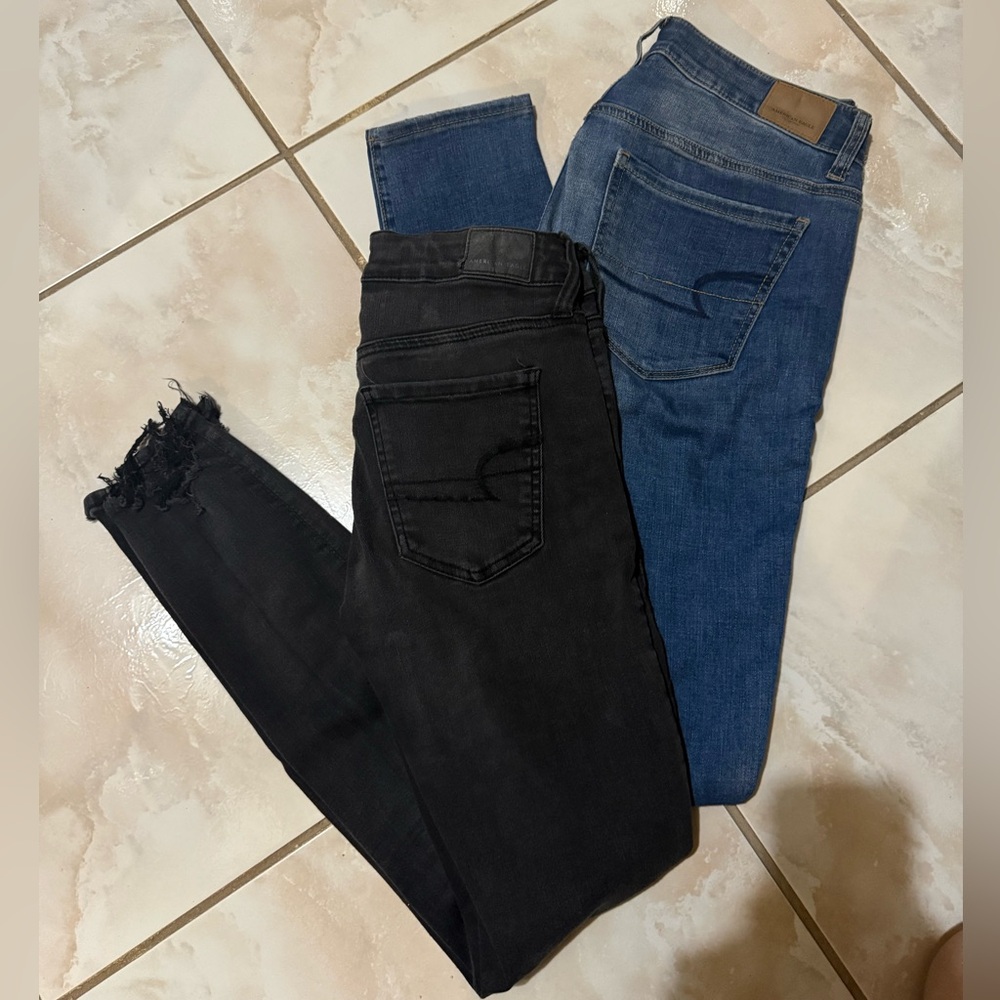 2 American Eagle Outfitters Black and Blue Jeggings